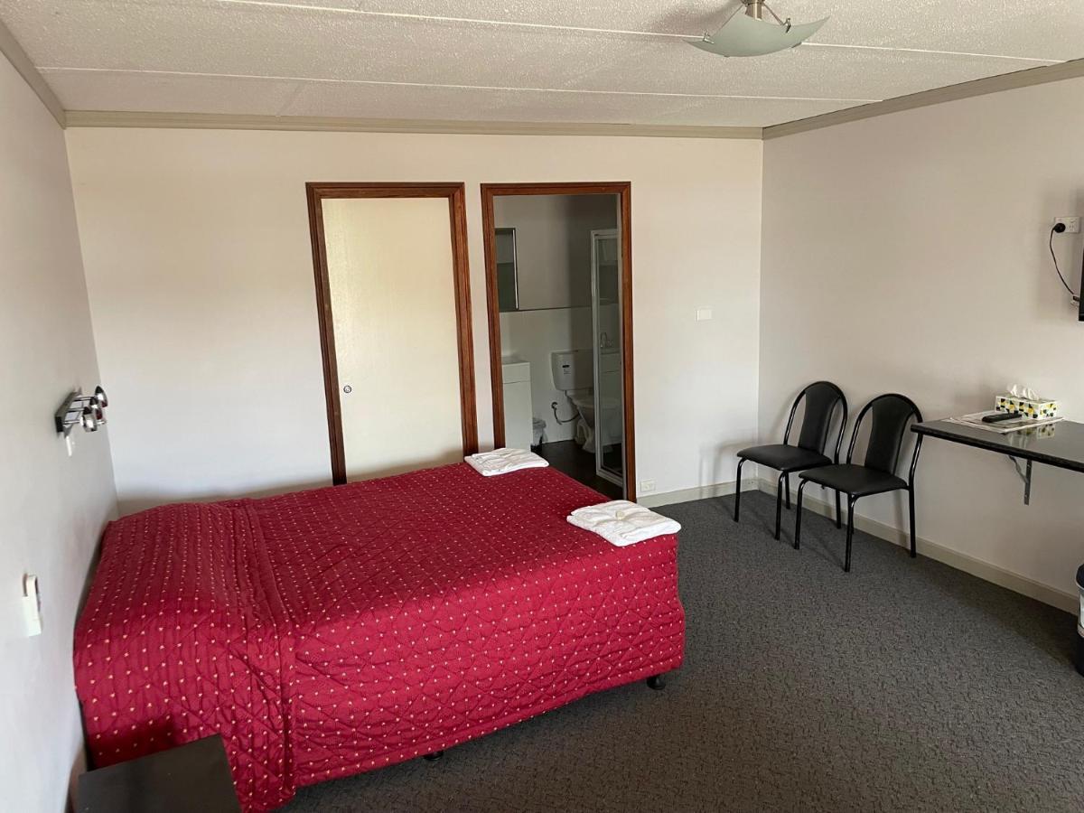 Paringa Hotel Motel Renmark Exterior foto